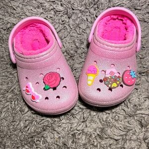 Crocs Classic Lined Sparkly Glitter Clogs Pink overflow little girl size C7